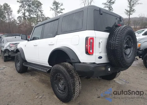 2025 Ford Bronco Outer Banks z USA, uszkodzony, nr VIN 1FMEE8BP3SLA86563